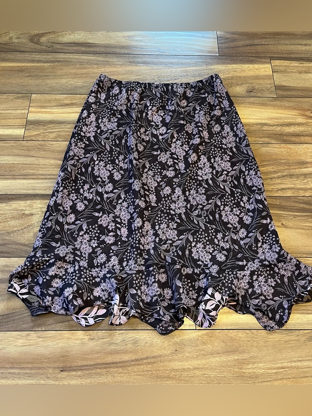 Reversible Christopher & banks floral brown and pink ruffle hem skirt sz medium - Picture 3 of 6